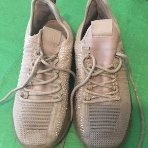 Steve Madden Cream Sneakers with Rhinestones, size 11